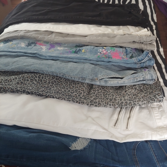 Pants Bundle - Picture 3 of 3